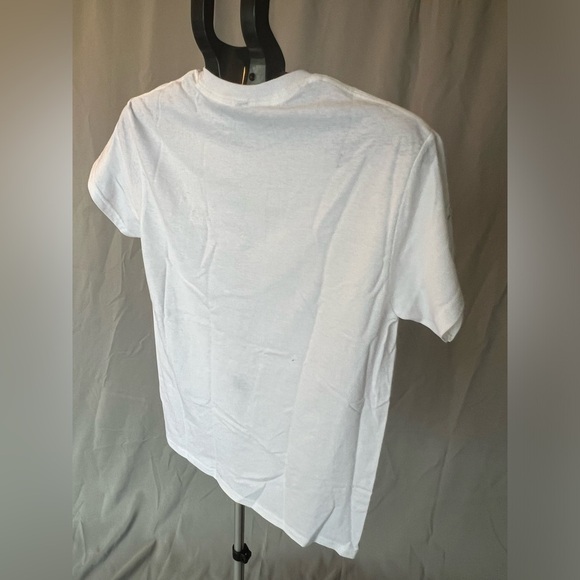 NWOT MUSIC NOTE🎼🎵 CUSTOM TEE - Picture 2 of 5